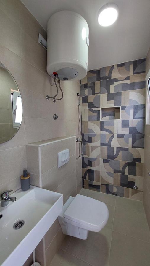 Danin Apartmani Bar Kültér fotó