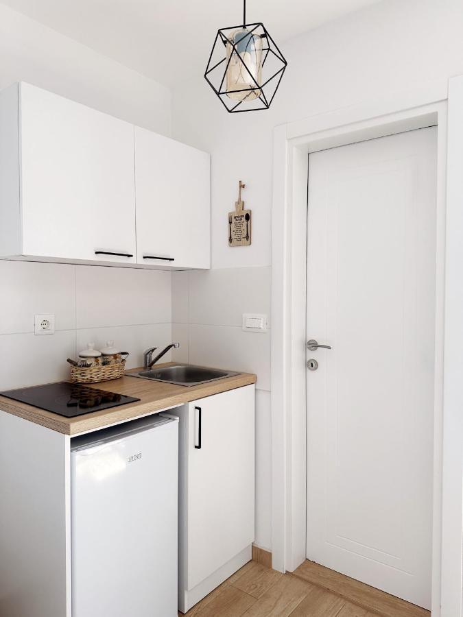 Danin Apartmani Bar Kültér fotó