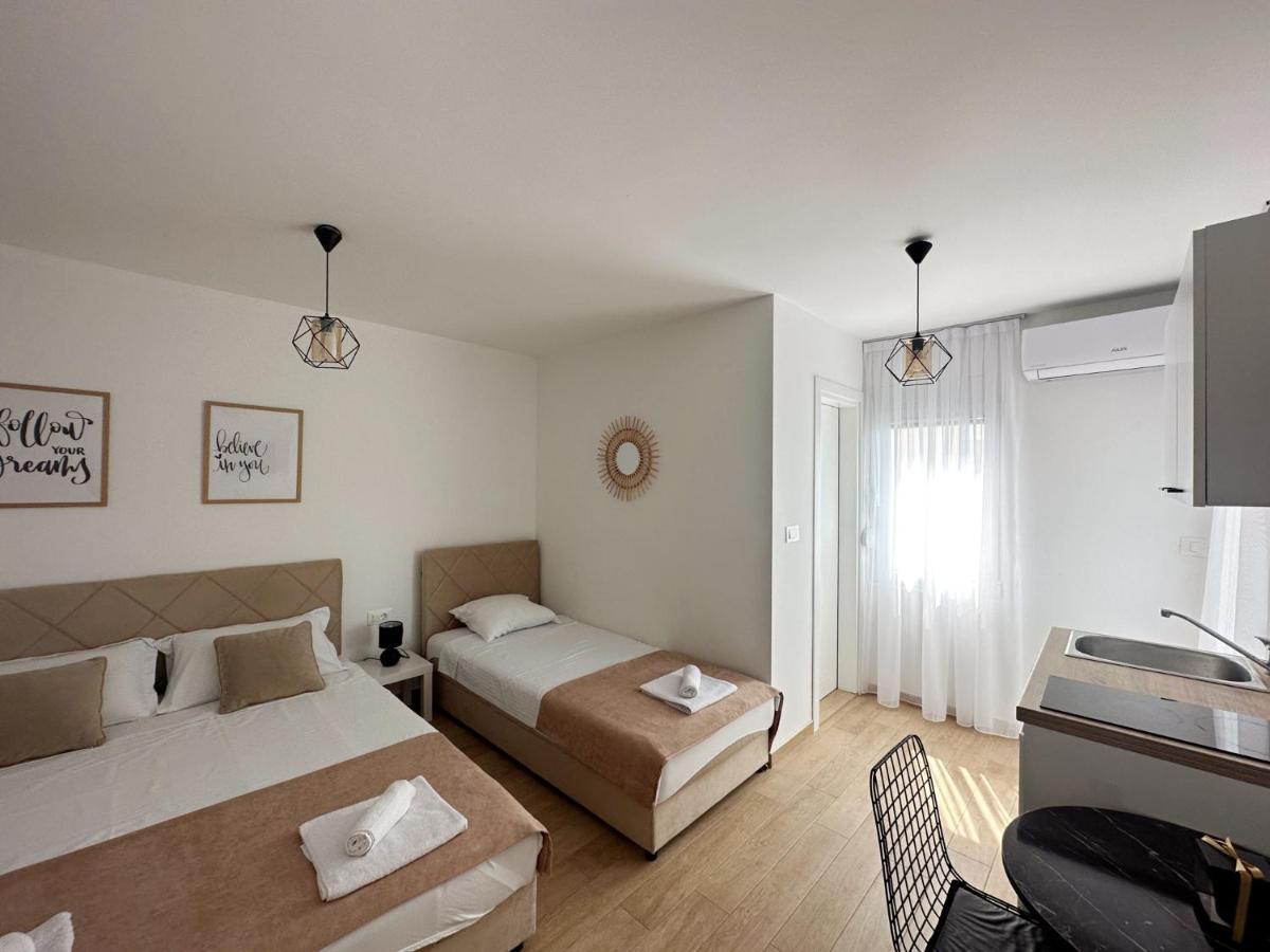 Danin Apartmani Bar Kültér fotó