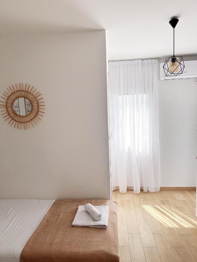 Danin Apartmani Bar Kültér fotó