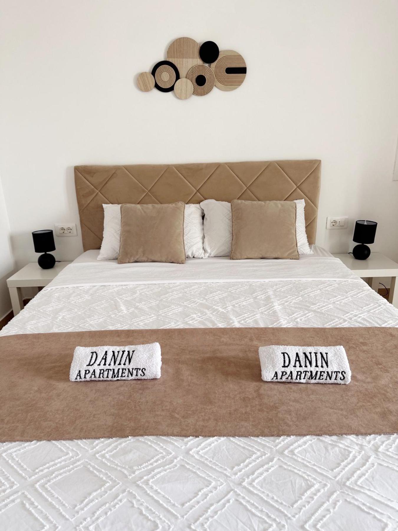 Danin Apartmani Bar Kültér fotó
