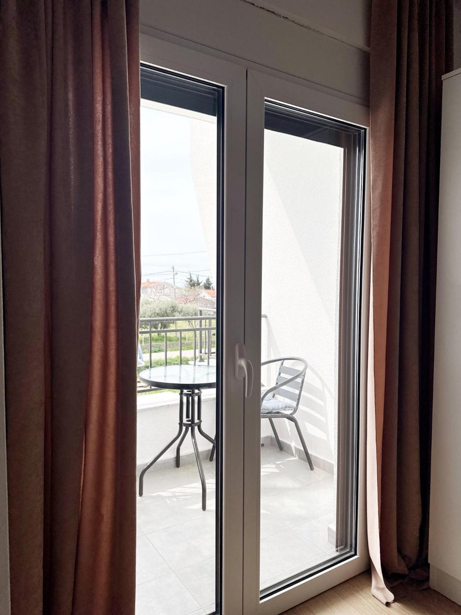 Danin Apartmani Bar Kültér fotó