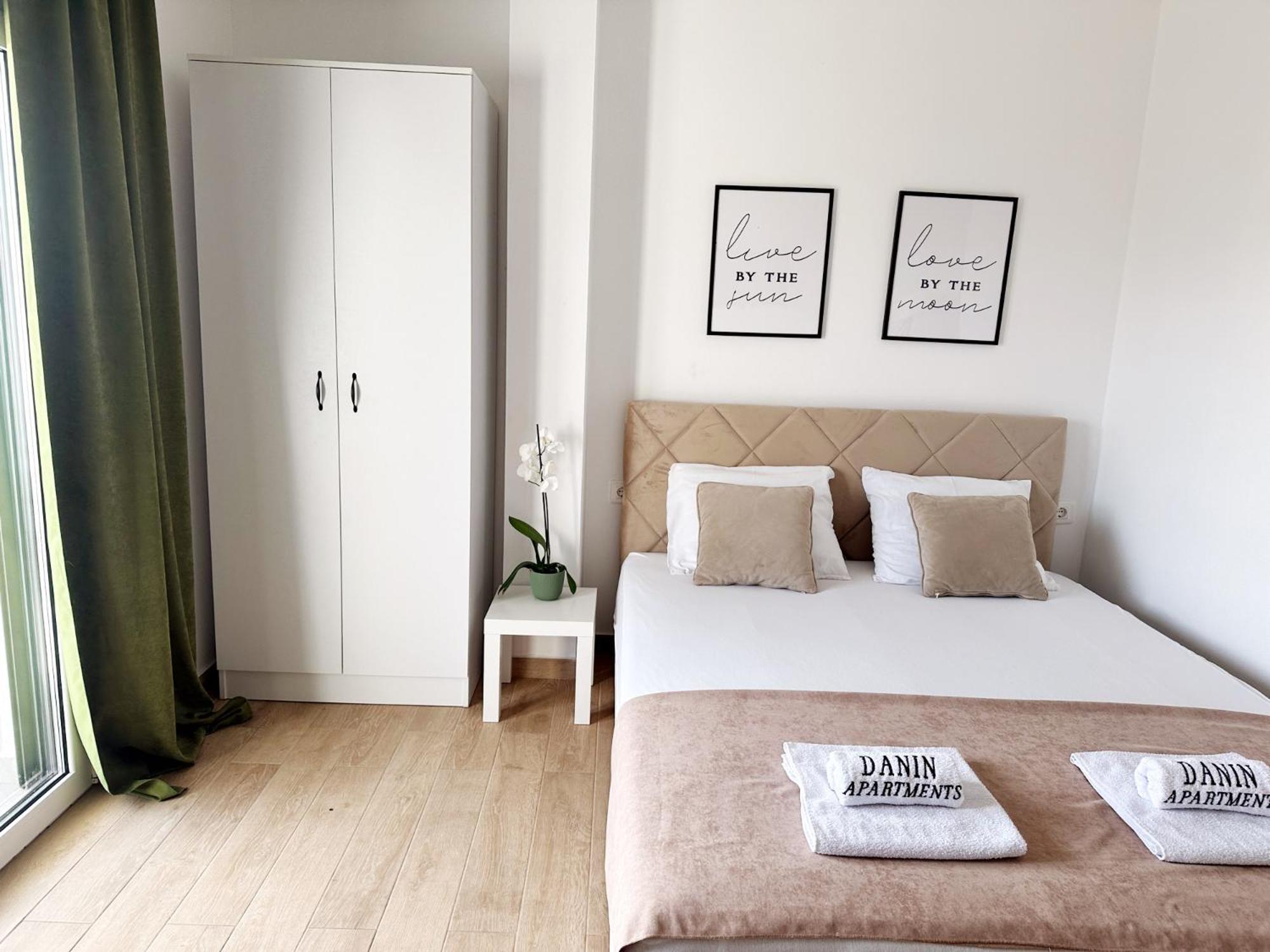 Danin Apartmani Bar Kültér fotó
